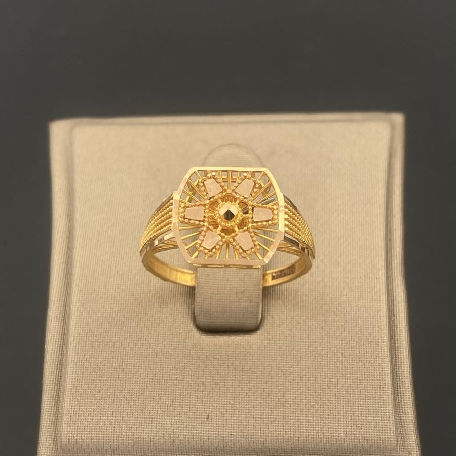 Gold ring 21 karat weight 2.22 grams