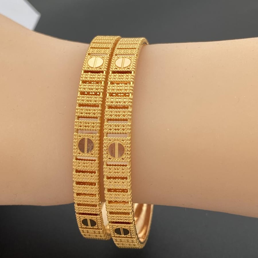 Gold earring 21 karat