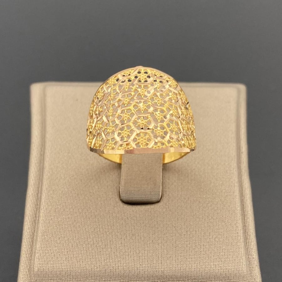 Gold ring 21 karat weight 2.43 grams
