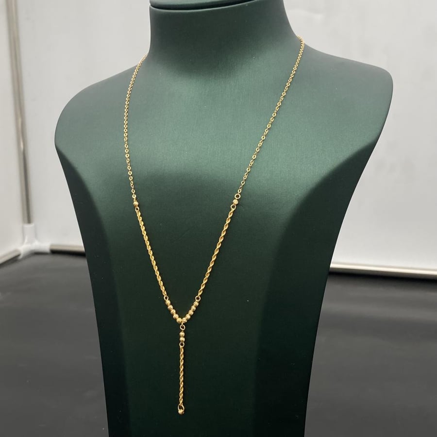 Gold necklace 21 karat weight 2.4 grams