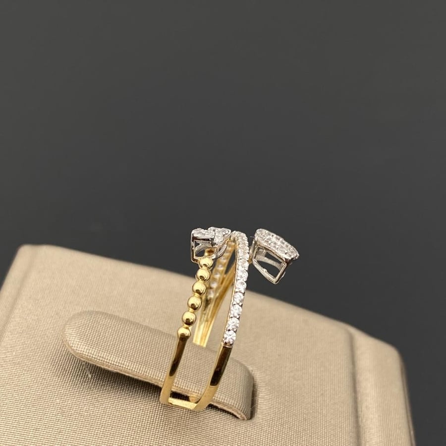 18 karat gold ring weight 2.08 grams