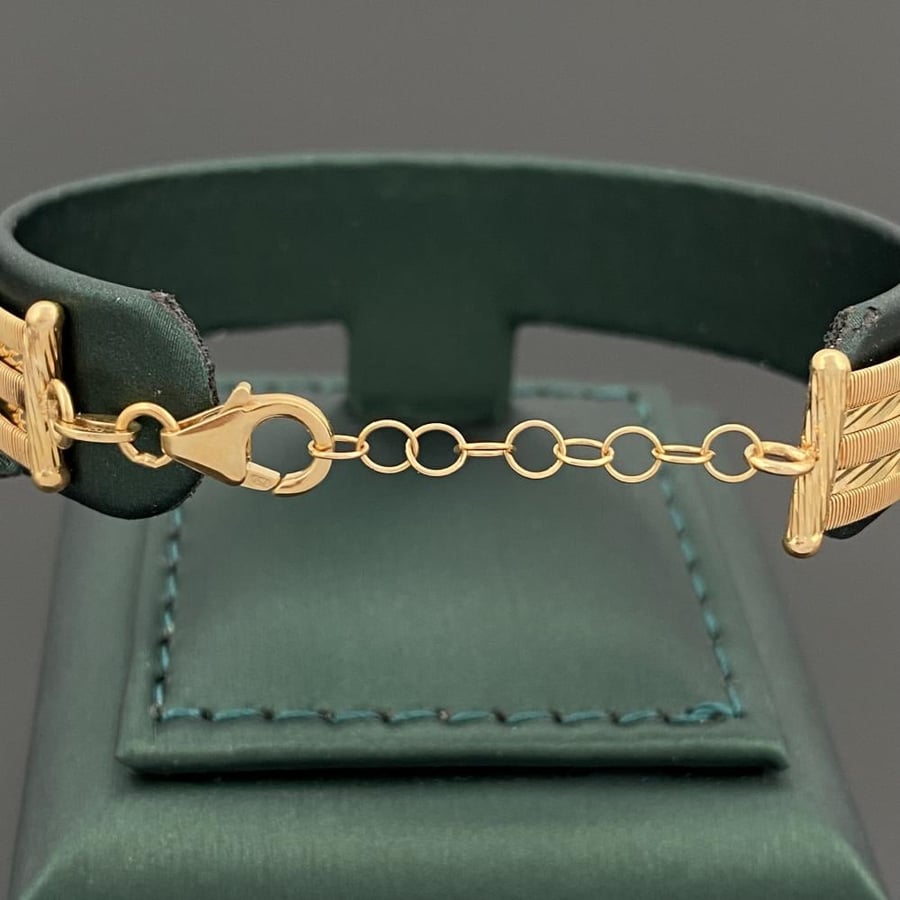 Gold bracelet, 18 karat, weight 8.64 grams