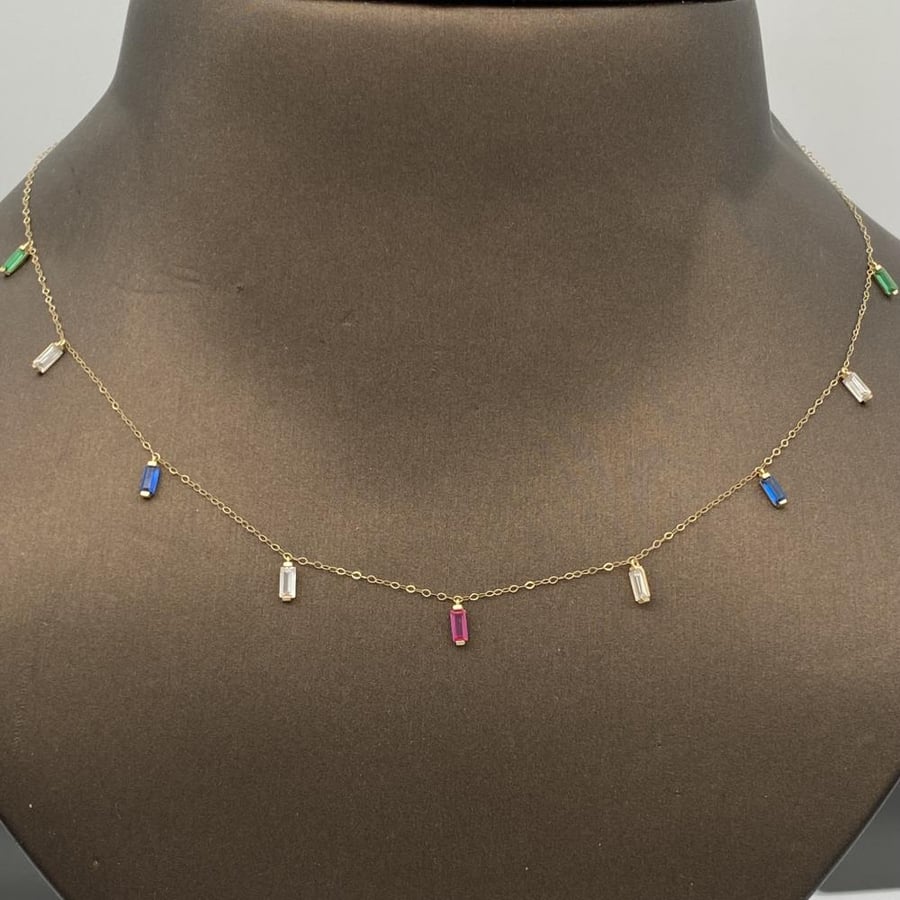 18 karat gold choker necklace weight 1 gram