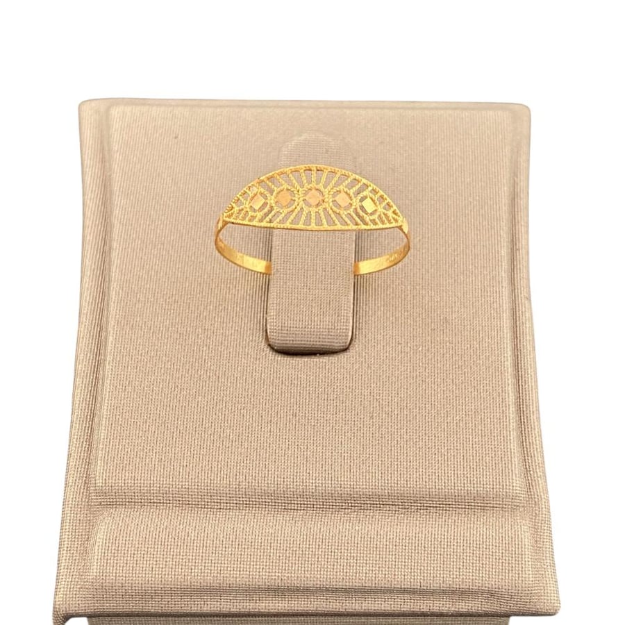 Gold ring 21 karat weight 0.51 grams
