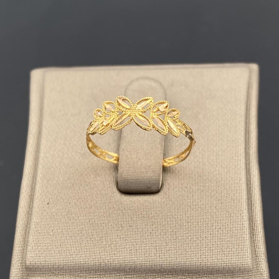 Gold ring 21 karat weight 0.76 grams