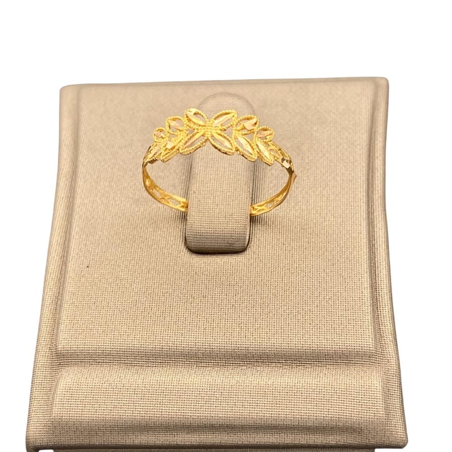 Gold ring 21 karat weight 0.76 grams