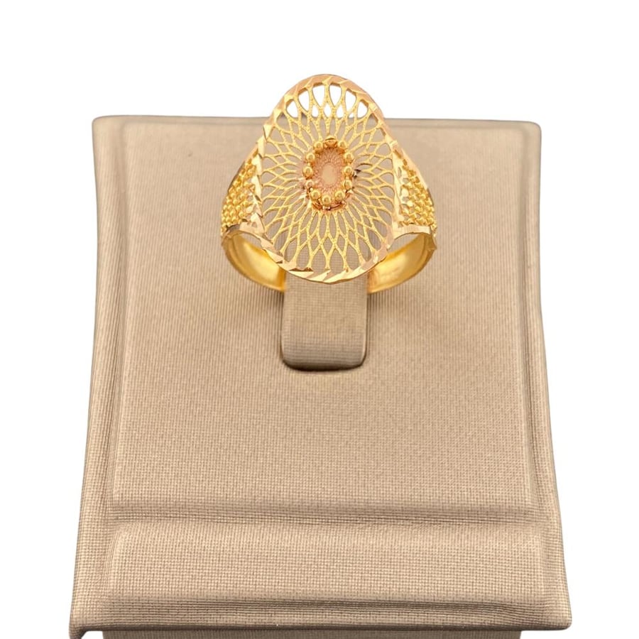 Gold ring 21 karat weight 1.93 grams