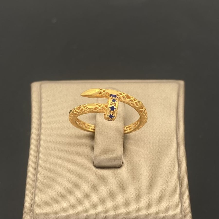 Gold ring 21 karat weight 2.37 grams