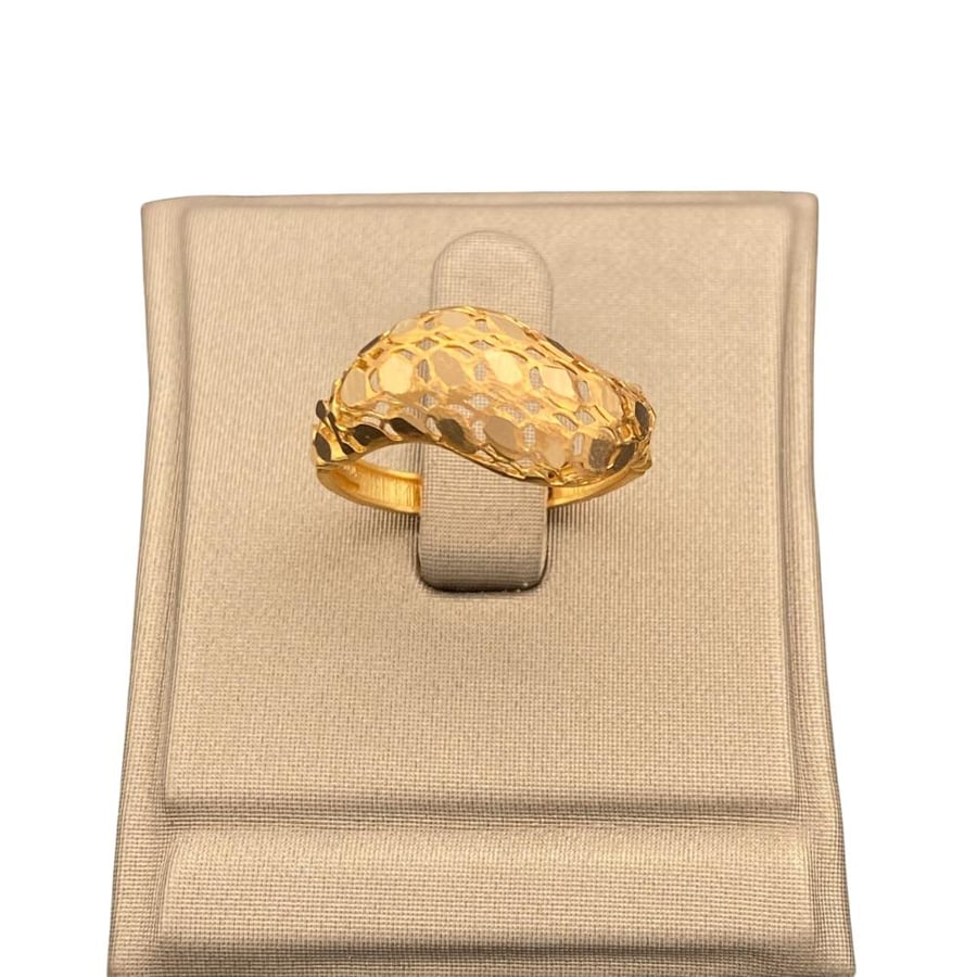 Gold ring 21 karat weight 2.23 grams