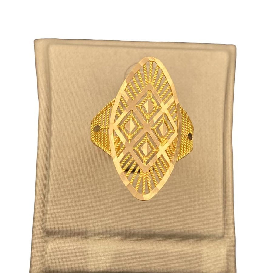 Gold ring 21 karat weight 2.62 grams