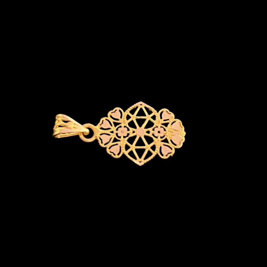 A gold pendant, 21 karat, weight 0.39 grams
