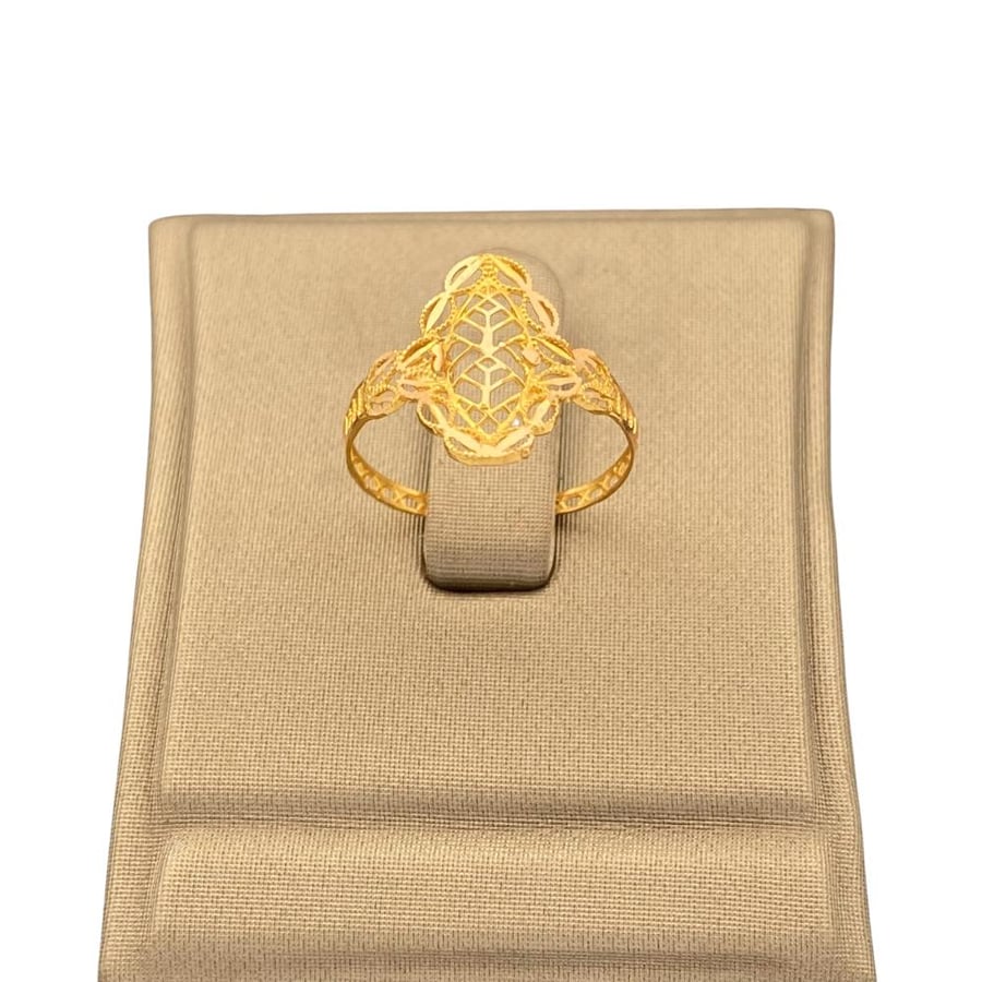 Gold ring 21 karat weight 0.81 grams