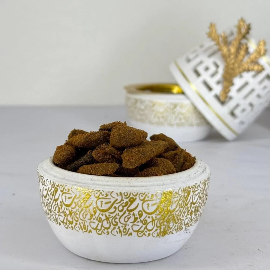 بخور العود الملكي