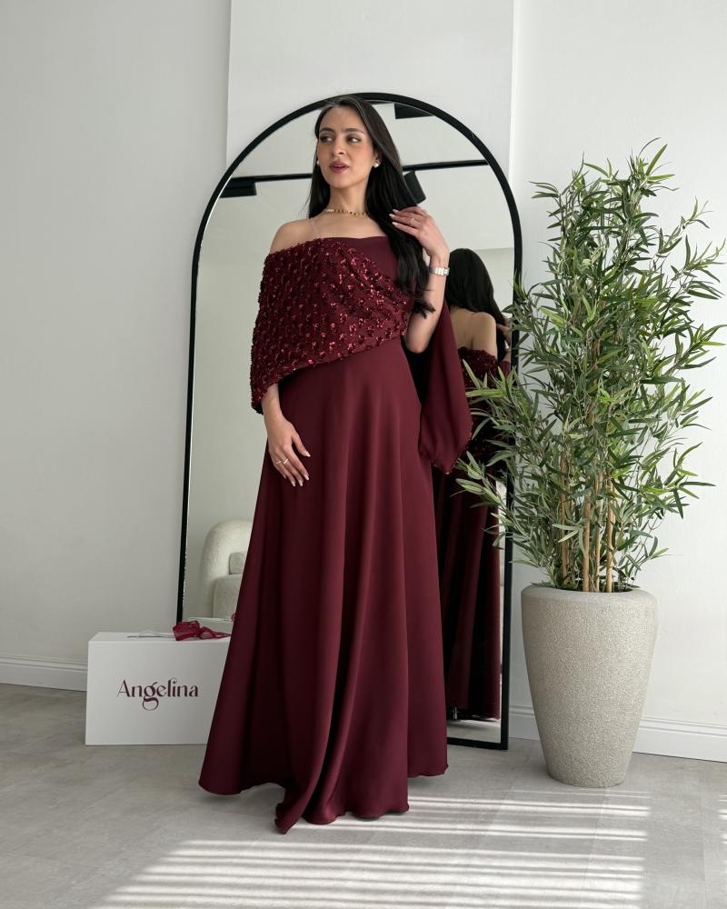 فستان سهرة ناعم عودي G227