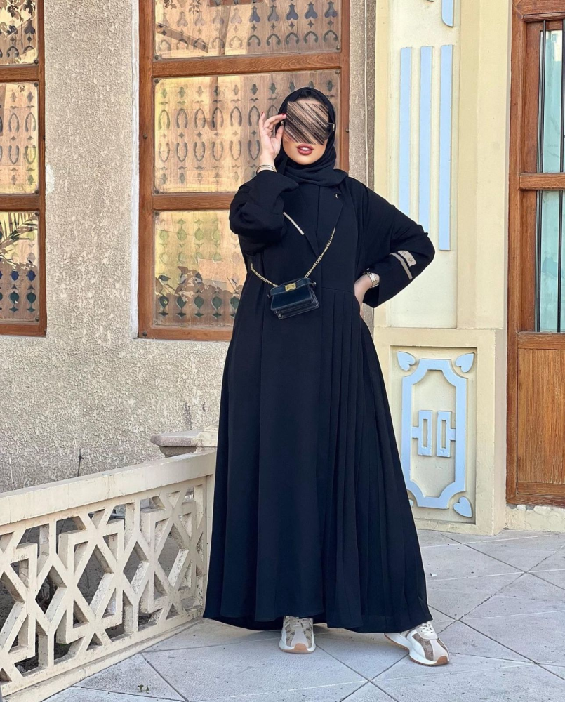 عباية إنترنت كوري - أناقة ناعمة بتصميم عصري مميز  - انتيك