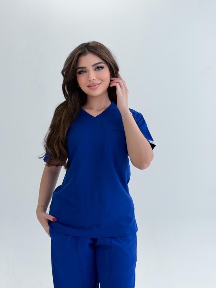 سكراب  طبي نسائي لون ازرق رويل بلو