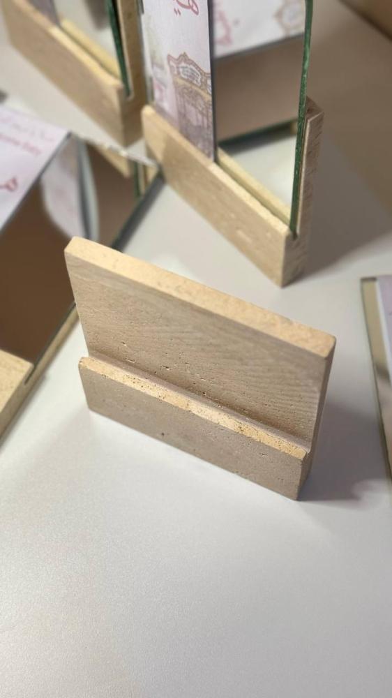 مرايا بقاعدة رخام 12 قطعة