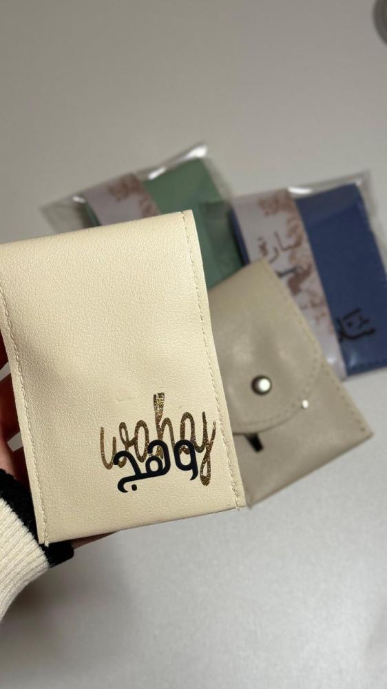 مجموعة اظافر لون بيج