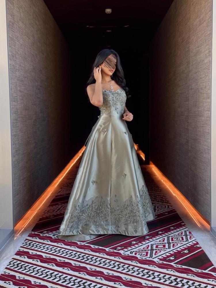 فستان سهرة أنيق