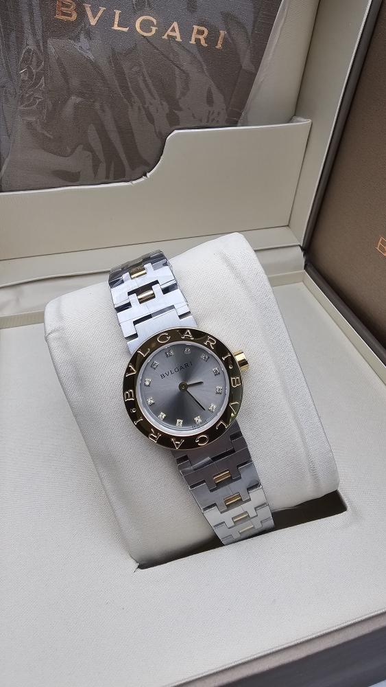 Bvlgari women's watch, high quality, with accessories