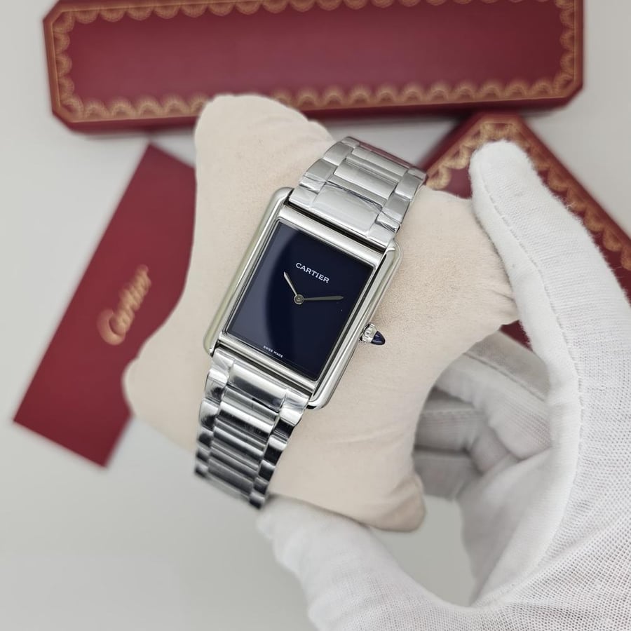 Cartier men's watch, high quality, with accessories