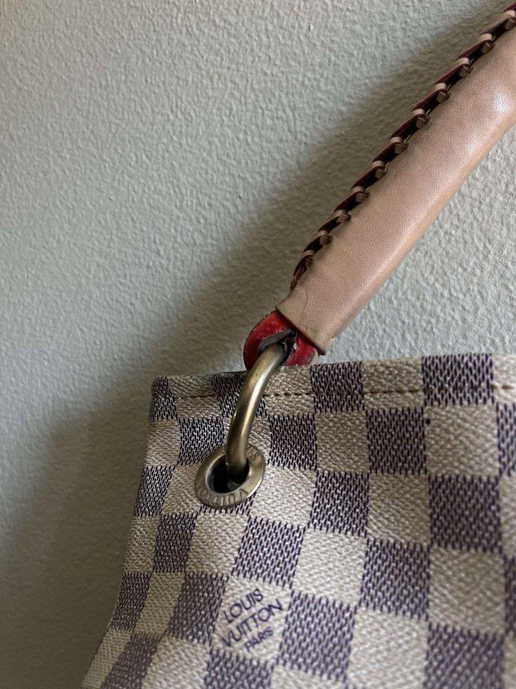LOUIS VUITTON BAG