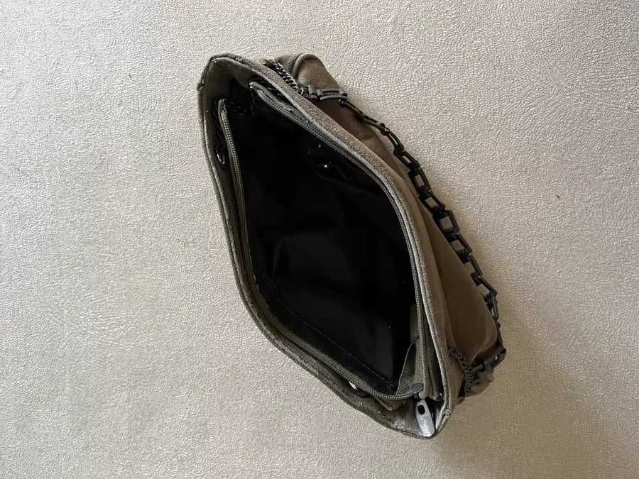 Coolest Olive vintage bag
