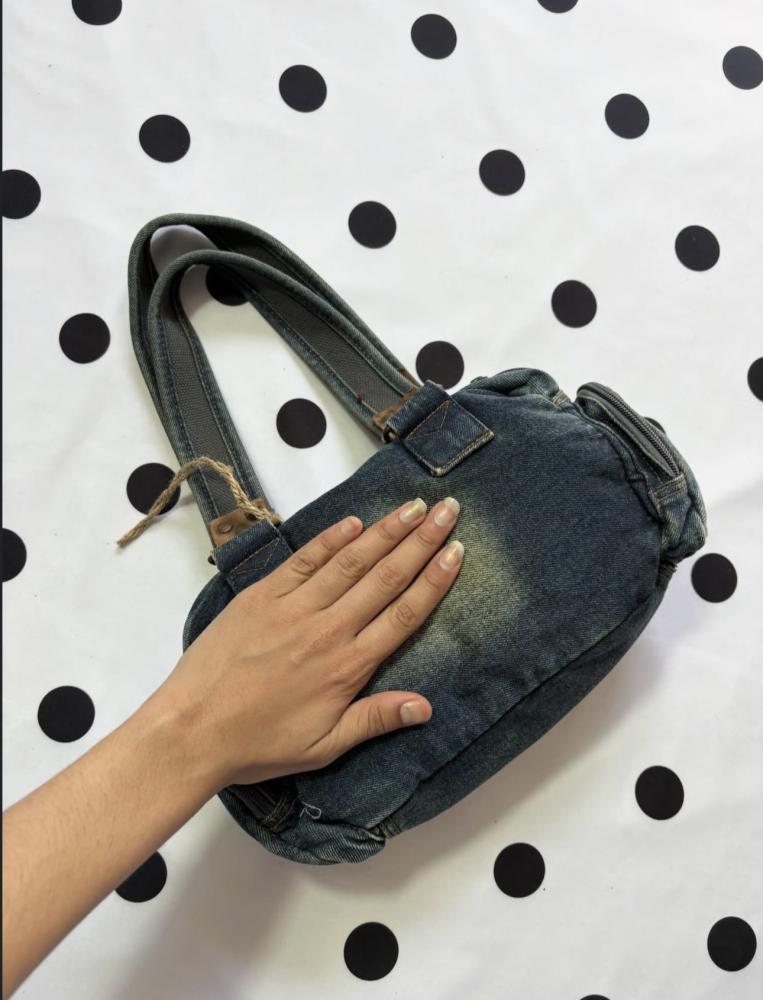 Vintage diesel bag