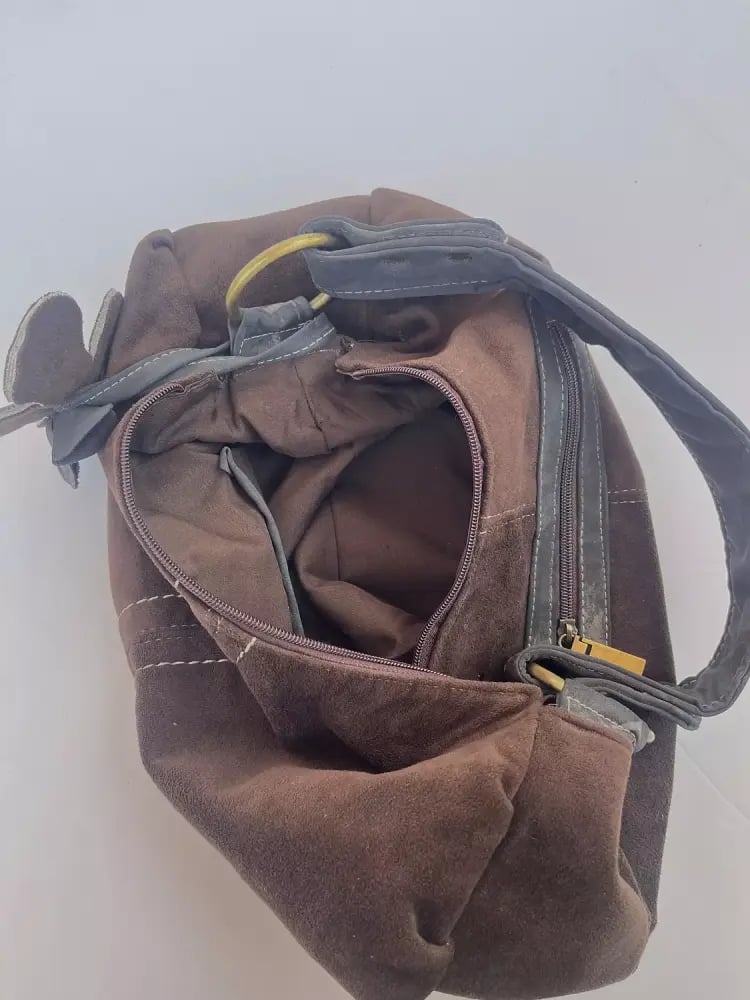 Cutest brown shoulder bag