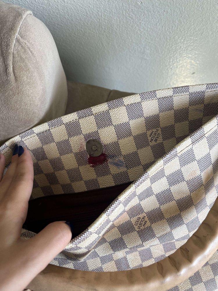 LOUIS VUITTON BAG