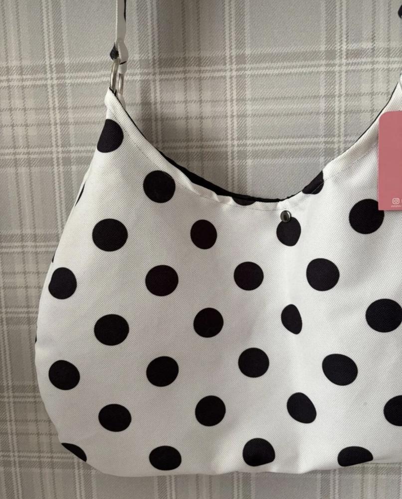 Dots handbag