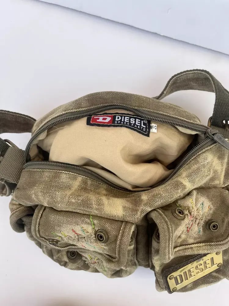 Washed  vintage olive diesel bag