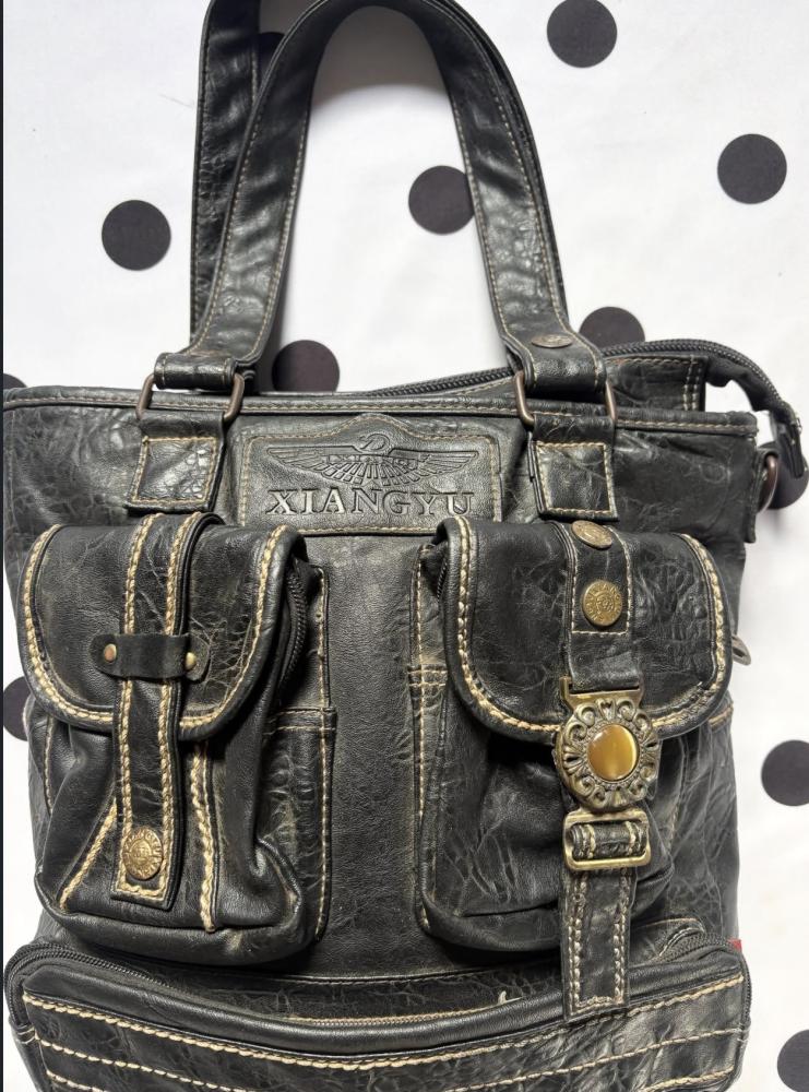Vintage shoulder bag