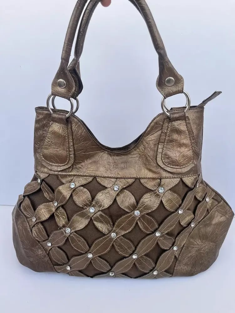 Cutest floral handbag