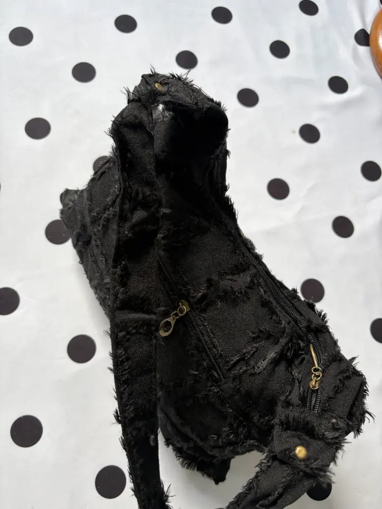 BLACK BOHO SHOULDER BAG