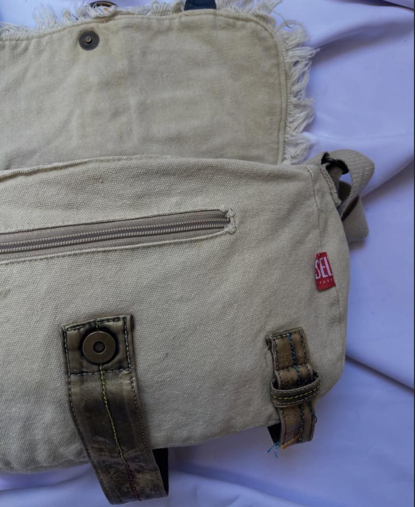 Vintage diesel bag