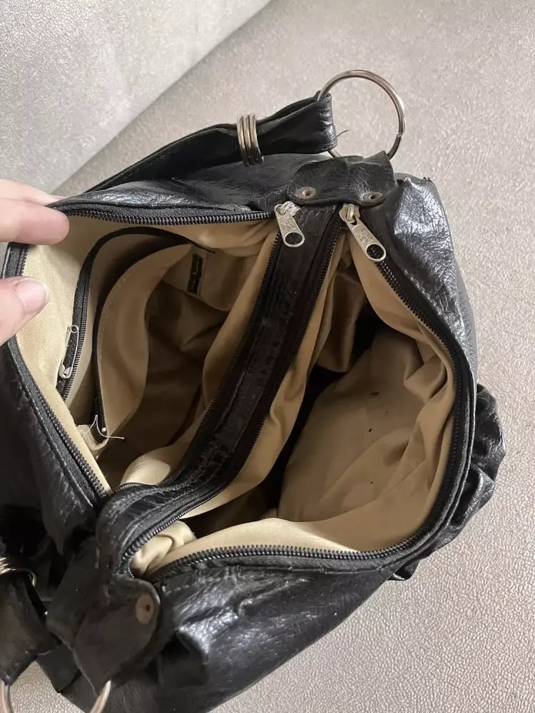 Vintage leather handbag