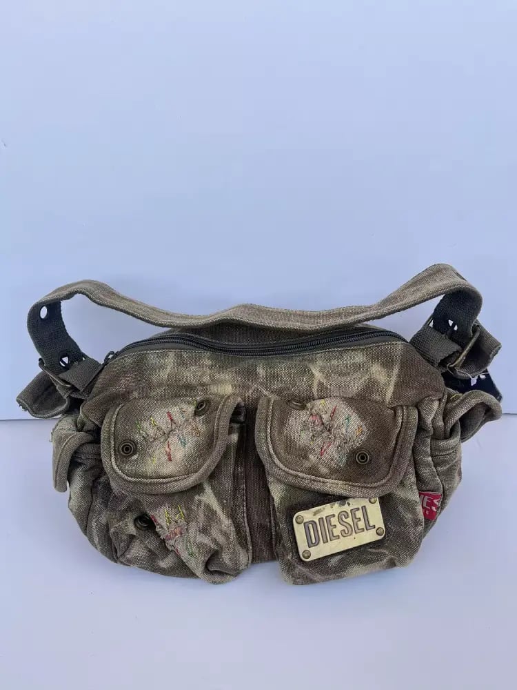 Washed  vintage olive diesel bag