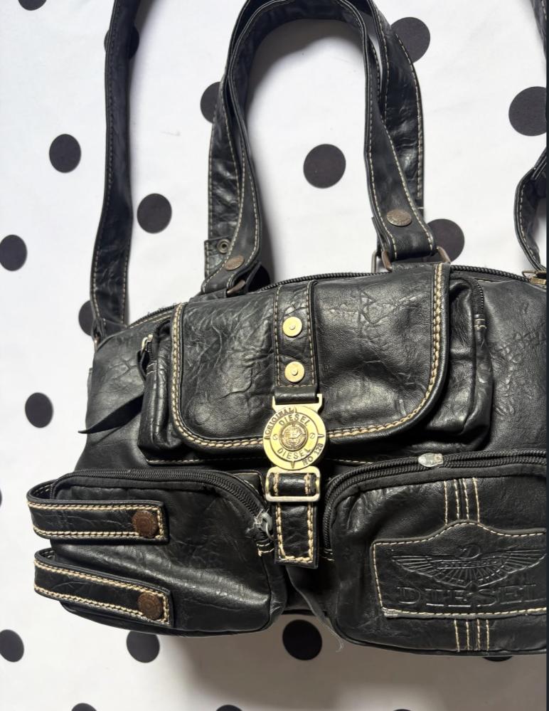 Vintage shoulder bag