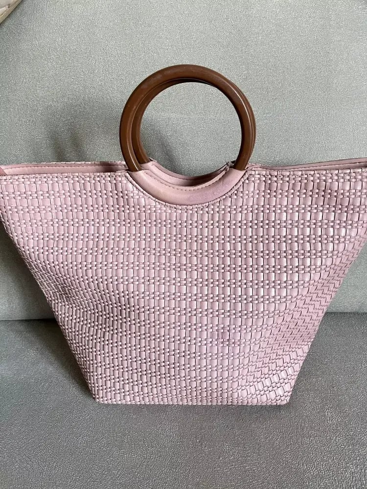 Cutest pink beach bag
