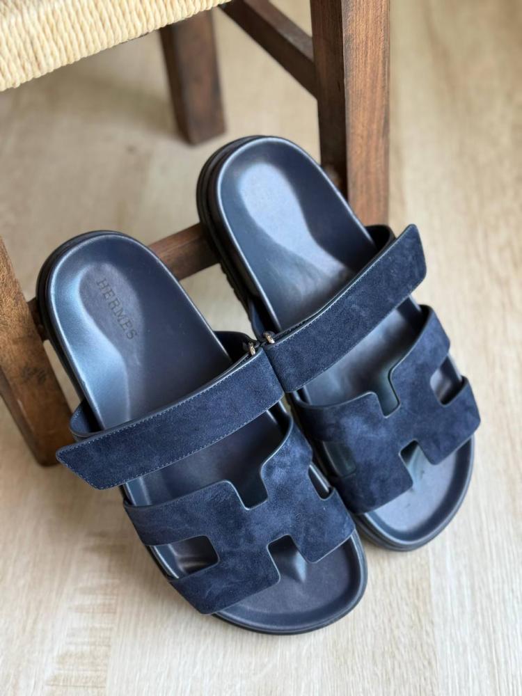 SLIPPERS