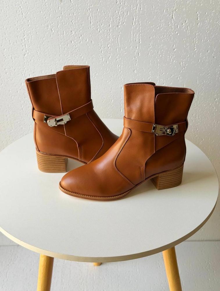 BOOT HERMES