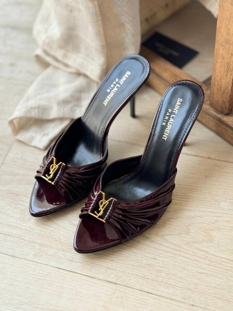 HEELS
