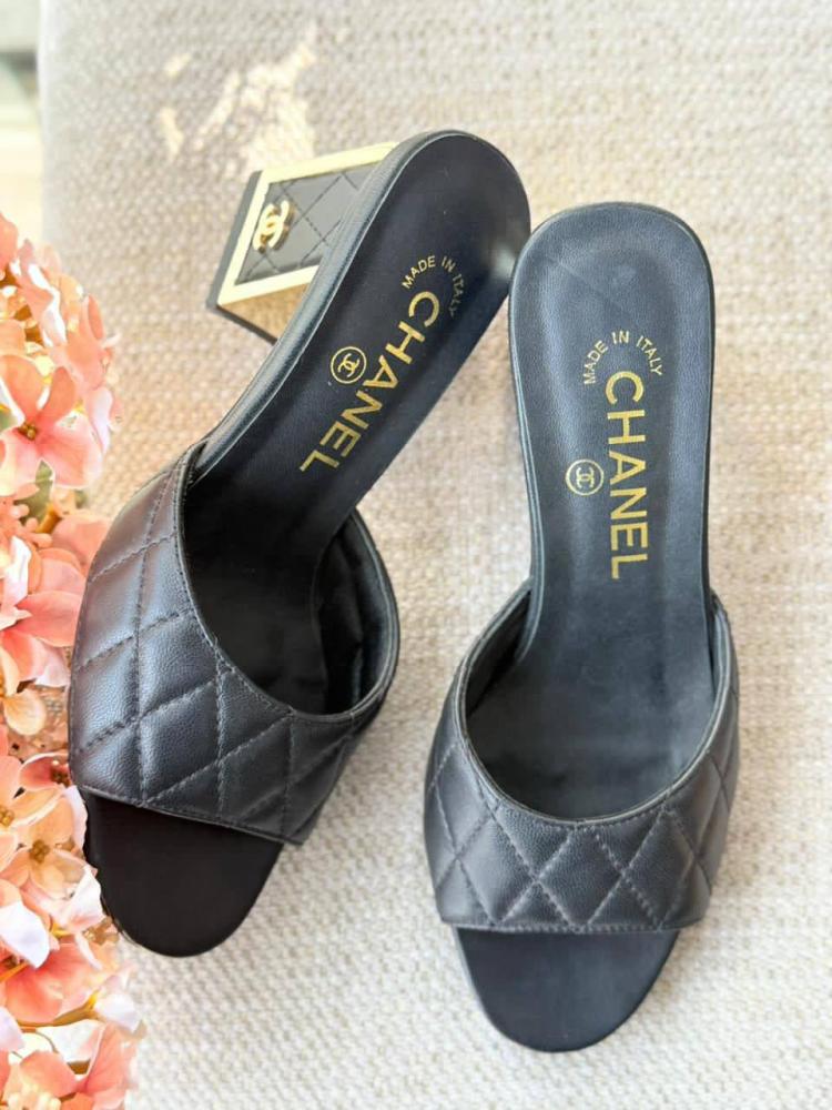 HEELS