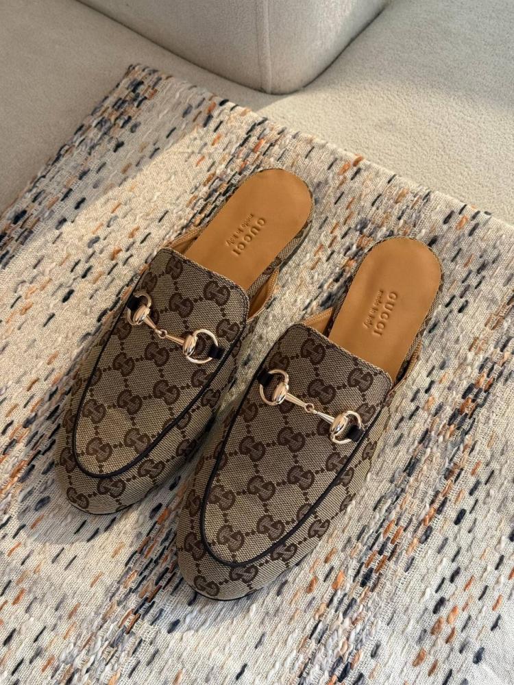 SLIPPERS