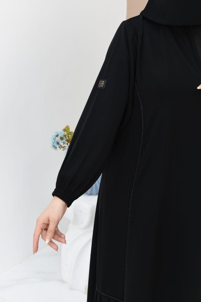 عباية كلوش مزينة مع كسرات واشرطة من الكريستال