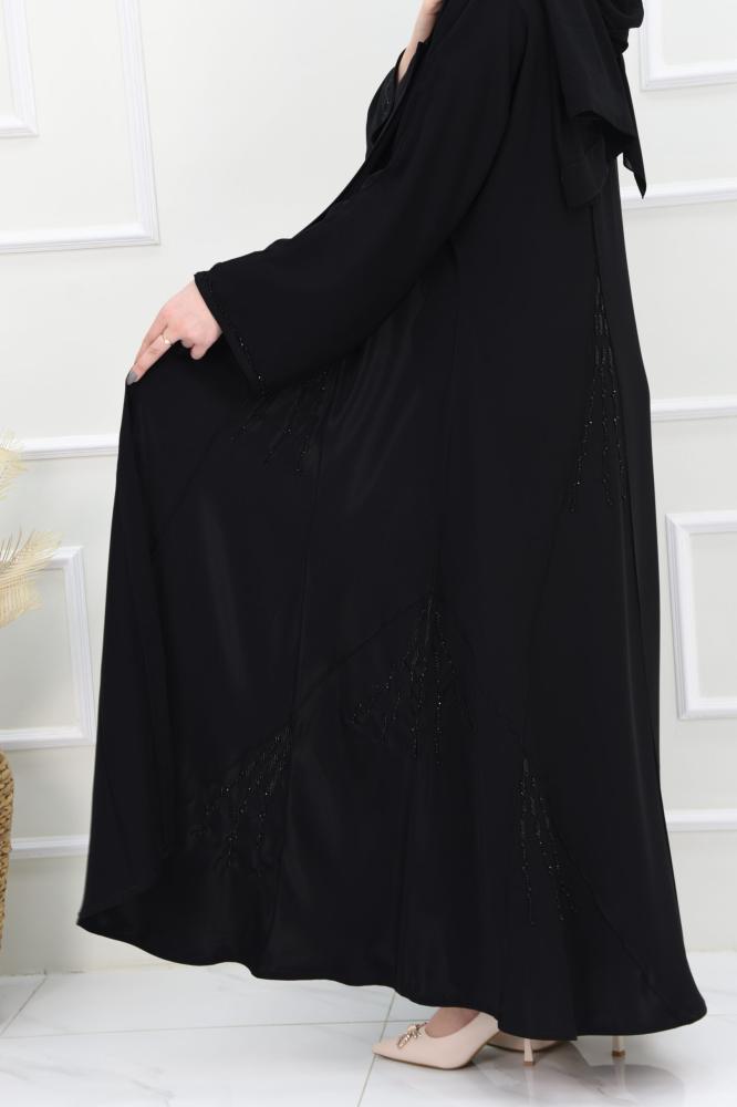 A-line abaya with enchanting embroidery