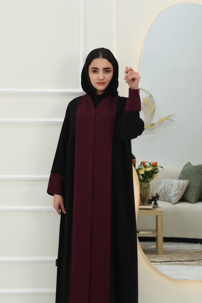 عباية طقطق مطرزة من الامام والاكمام