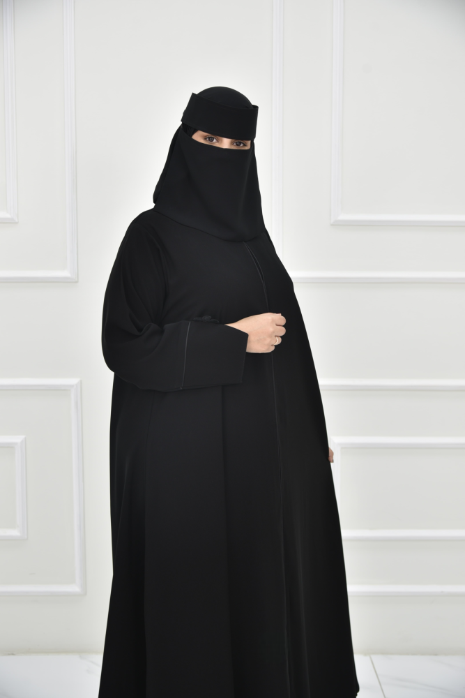 عباية ملكي نص كلوش بتركيبة وردة على الكم المفتوح