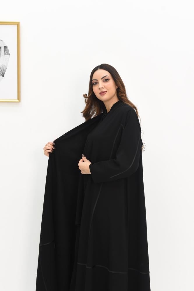 عباية سوداء نص كلوش بشرائط ستان